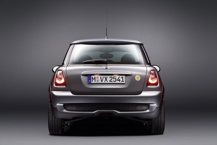  Mini E 2008 года  (фото 30 из 35)